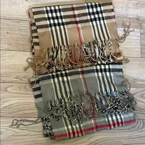 Scarf Burberry imitation pattern